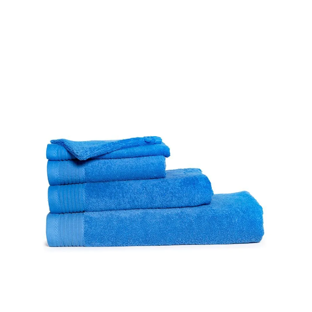 The One Badhanddoek 450 gram 70x140 cm Aqua