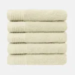 The One Badhanddoek Deluxe 70x140 550 gram Ivory (5 stuks)