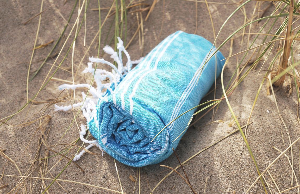 The One Towelling Hamamdoek Turquoise/Wit