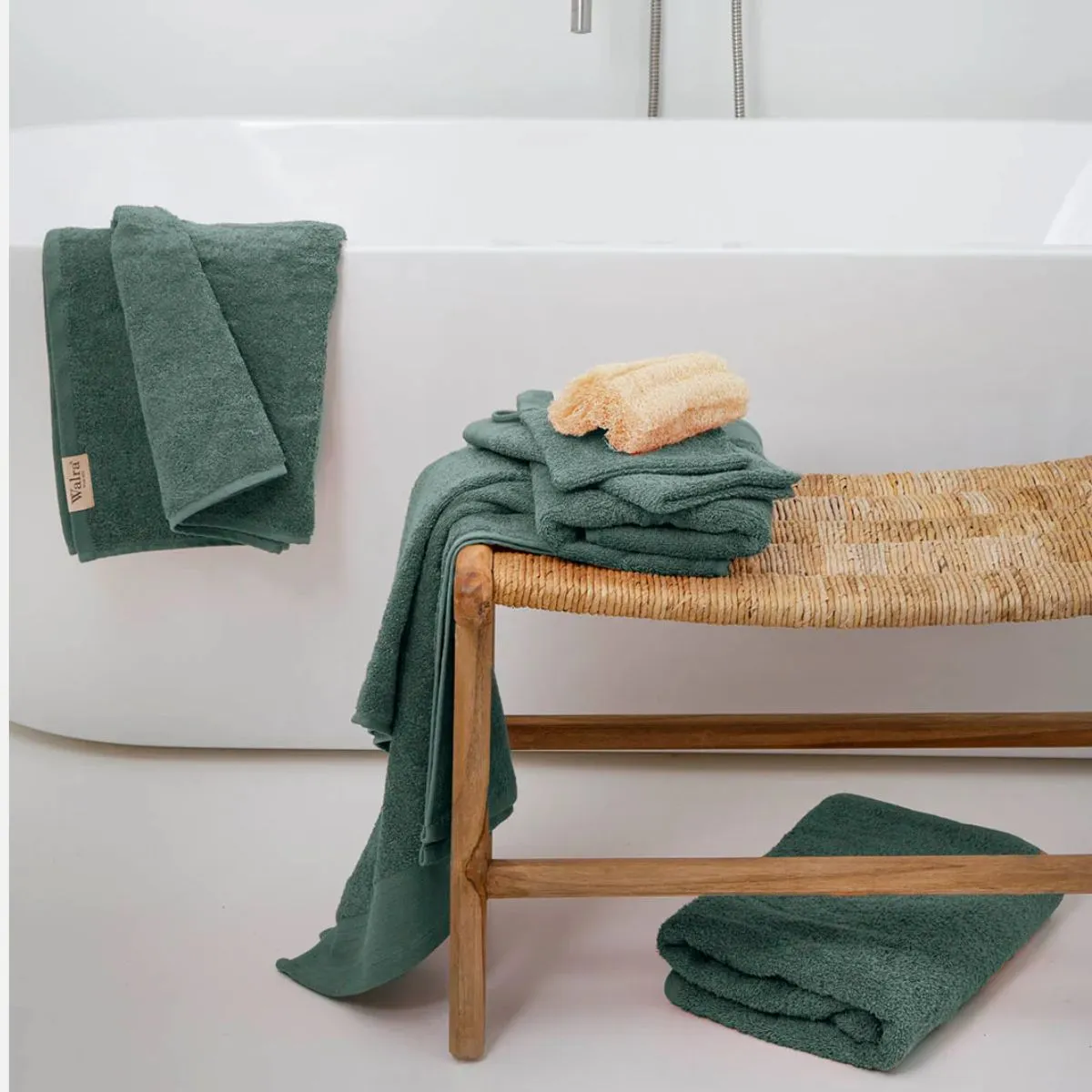Walra Soft Cotton Handdoeken 70 x 140 cm - 550 gr/m² - Legergroen - 5 stuks
