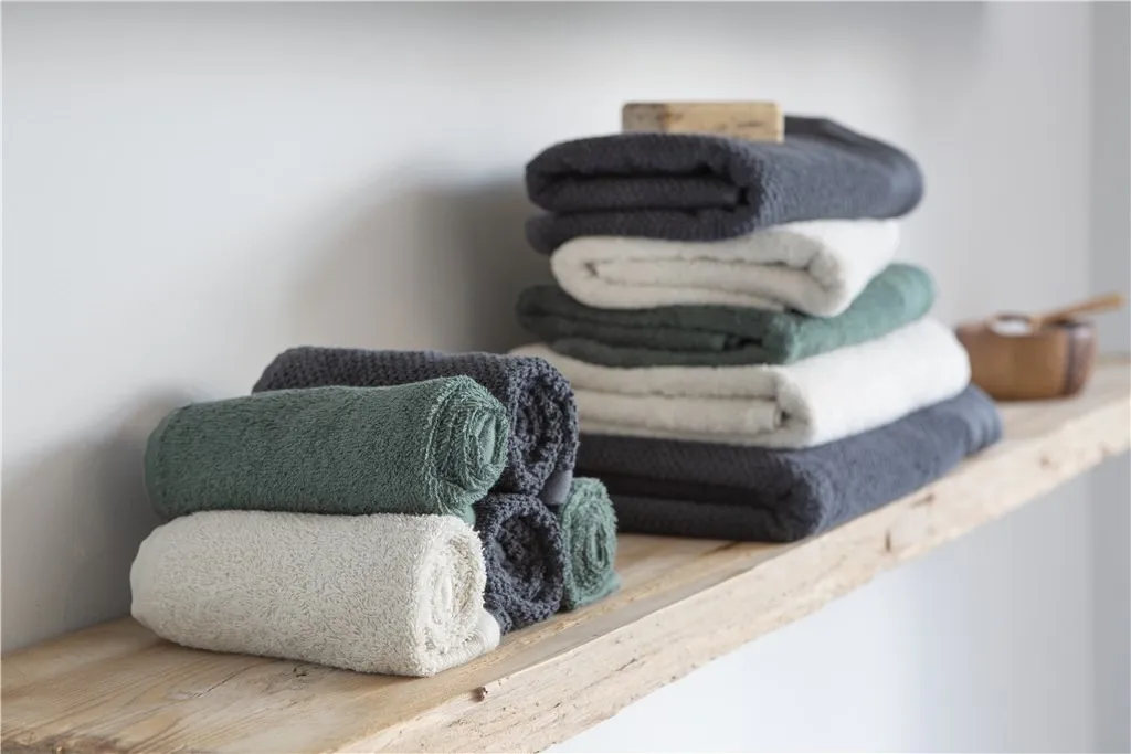 Walra Soft Cotton Handdoek 50 x 100 cm 550 gram Legergroen - 6 stuks